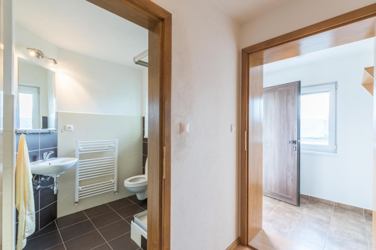 Apartmány Ráztoky Lipótszentmiklós Kültér fotó